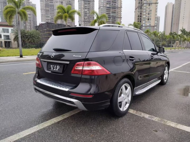 佛山13年奔驰ML9