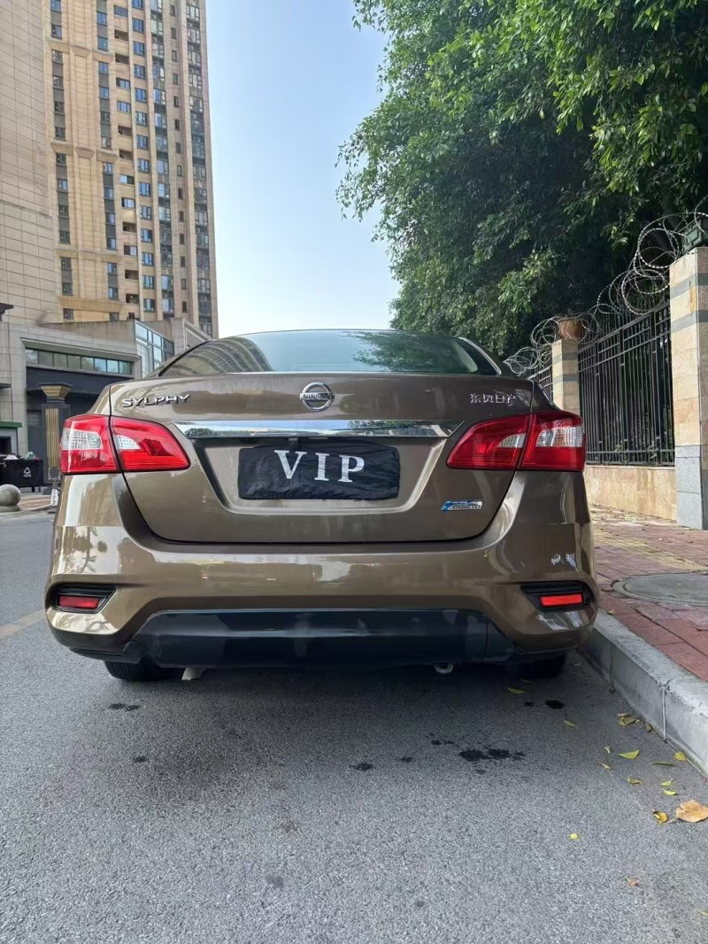 佛山16年日产轩逸6