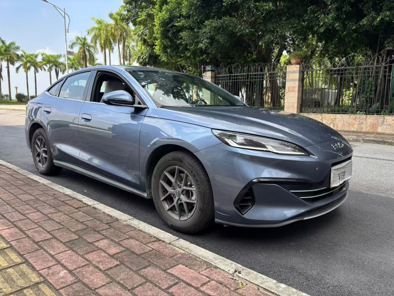 佛山25年比亚迪海豹2