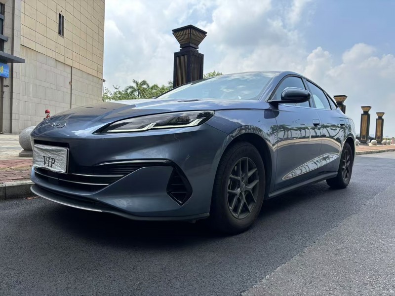 佛山25年比亚迪海豹3