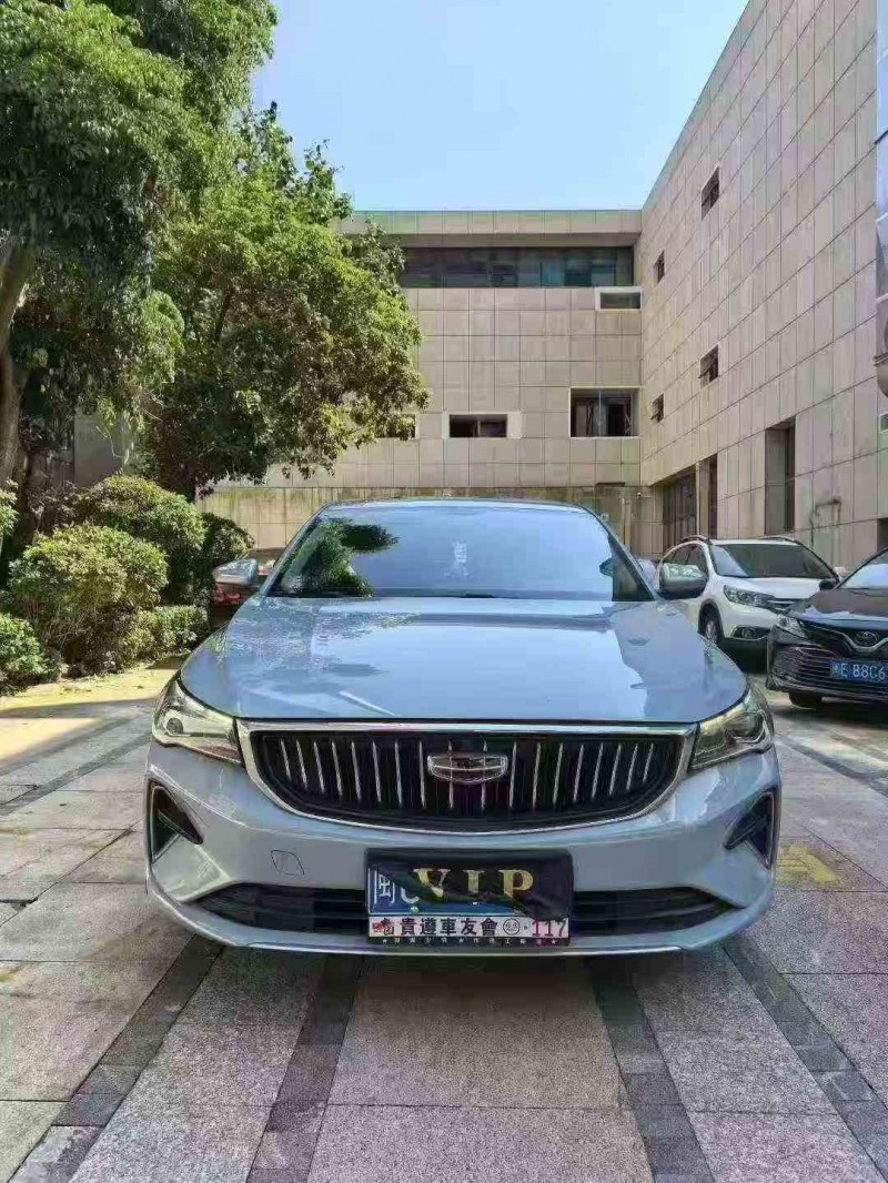 莆田23年吉利帝豪1