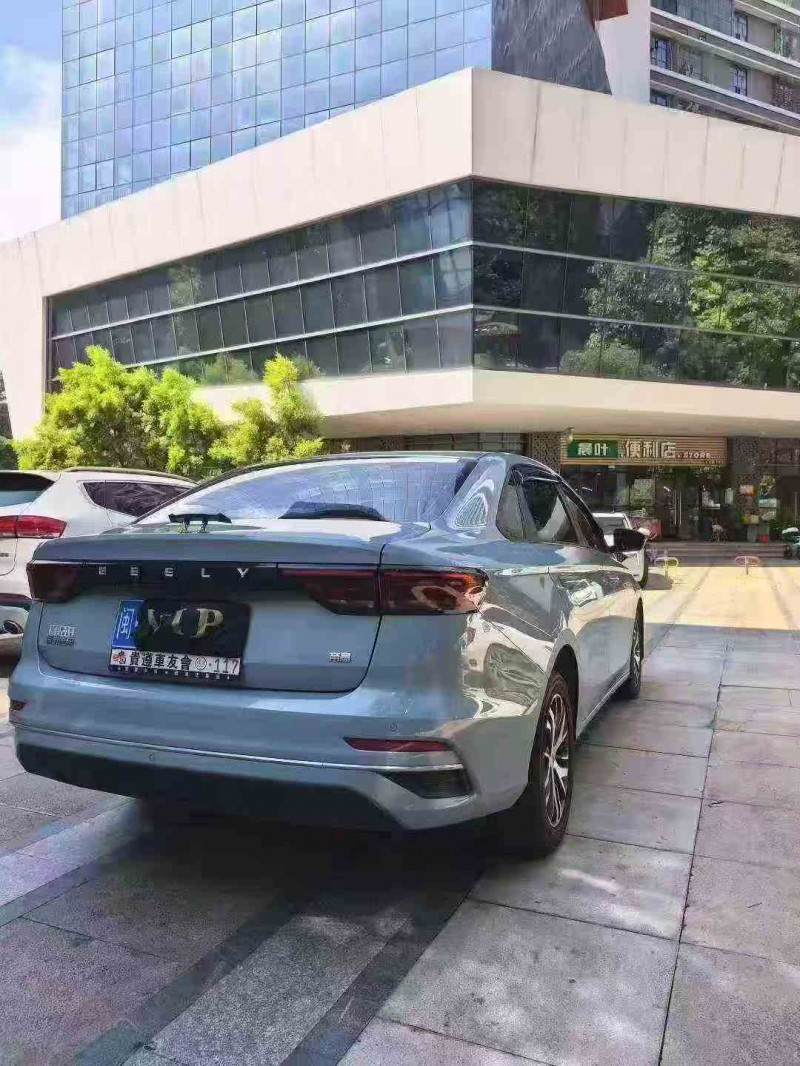 莆田23年吉利帝豪5