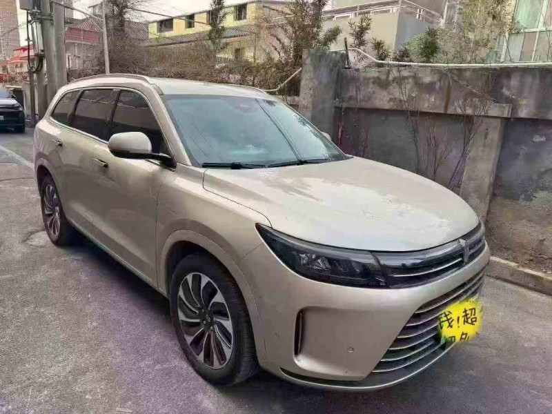 南通23年华为智选问界2