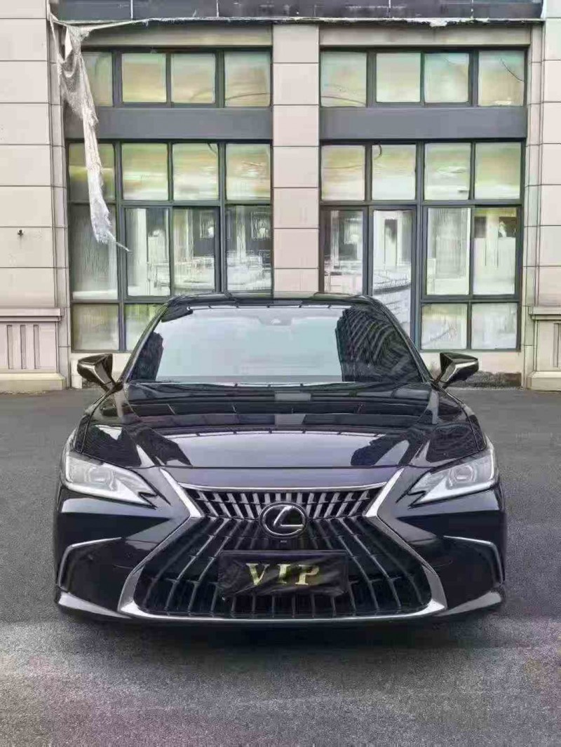 三明23年雷克萨斯ES1