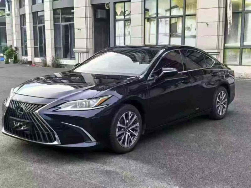 三明23年雷克萨斯ES3