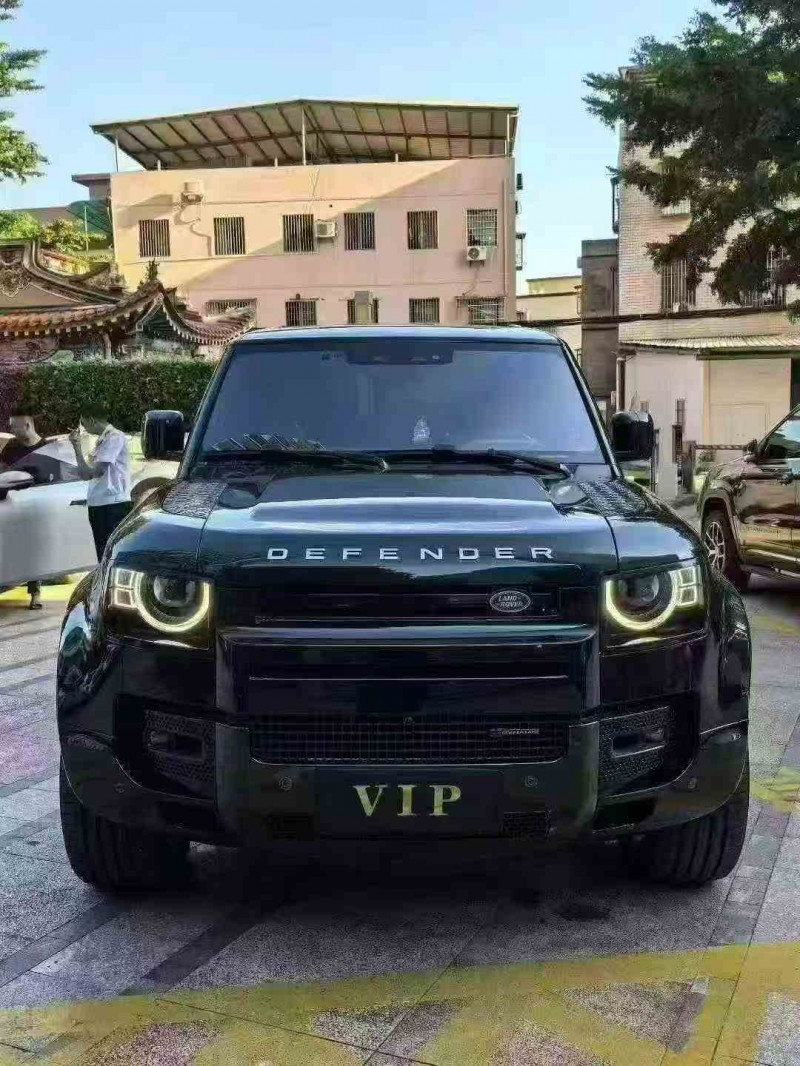 莆田23年路虎卫士1