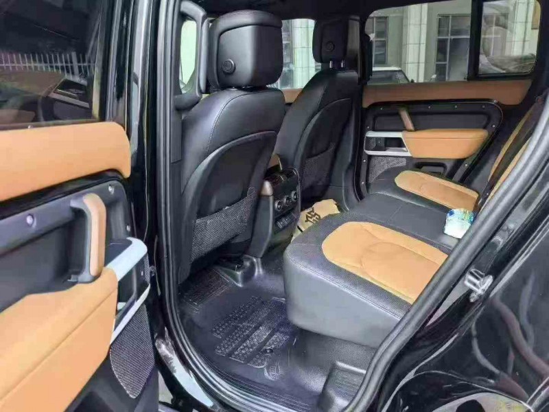 莆田23年路虎卫士6