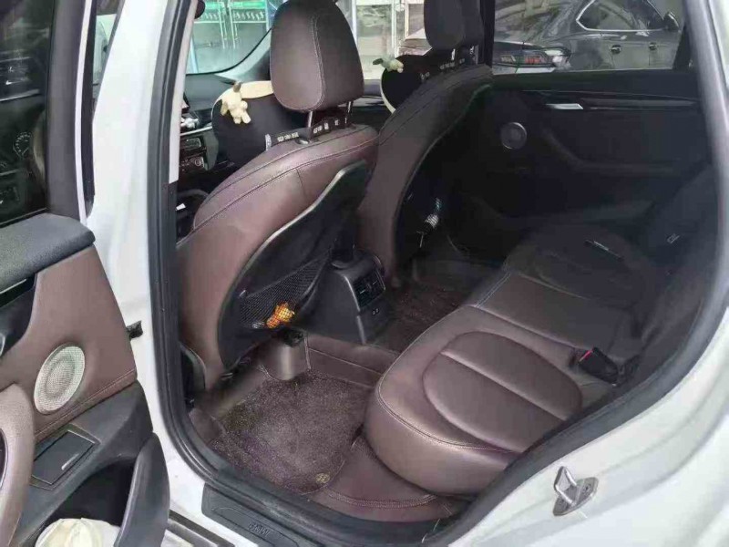 三明21年宝马X16