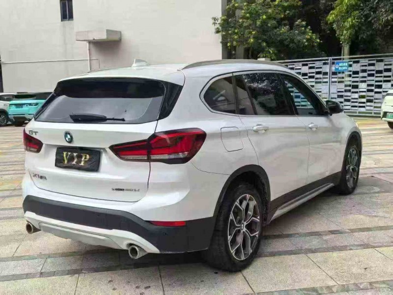 三明21年宝马X17