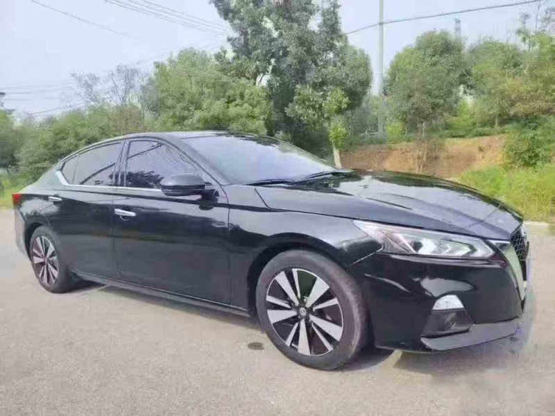 常州22年日产天籁8