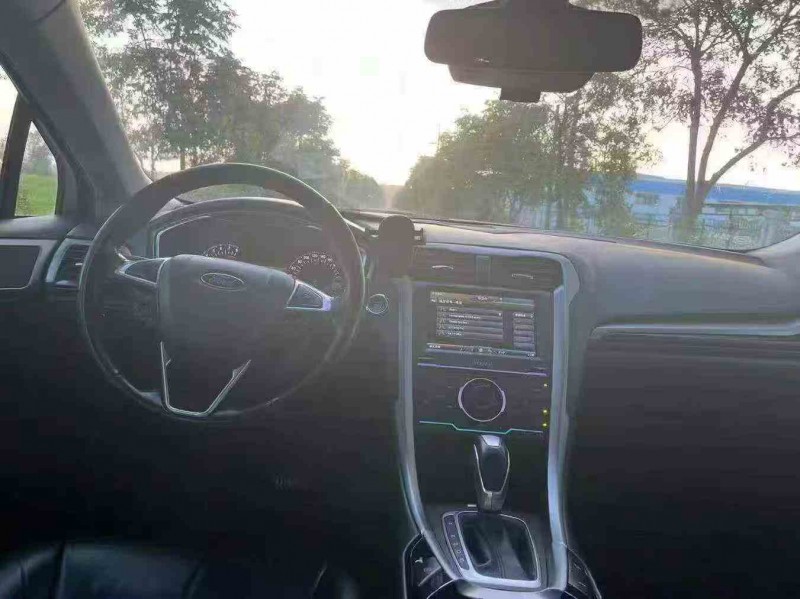 南通13年福特蒙迪欧6