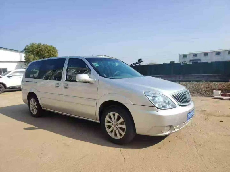 连云港16年别克GL82