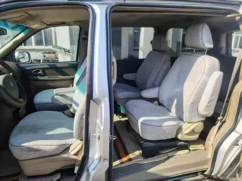 连云港16年别克GL85