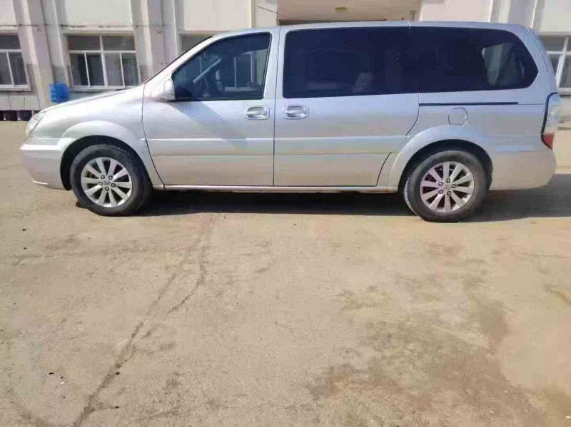 连云港16年别克GL87