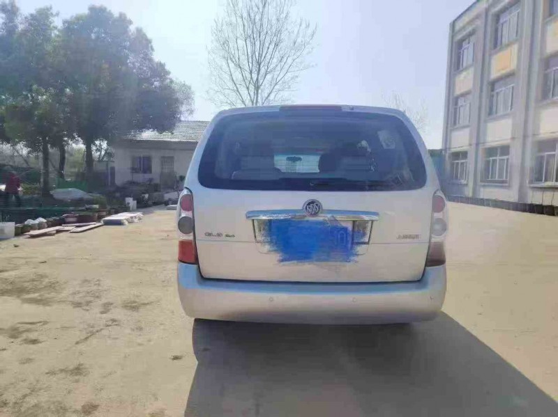 连云港16年别克GL89