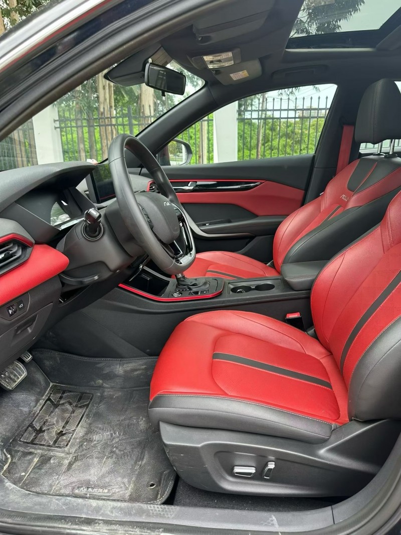 厦门22年东风奕炫6