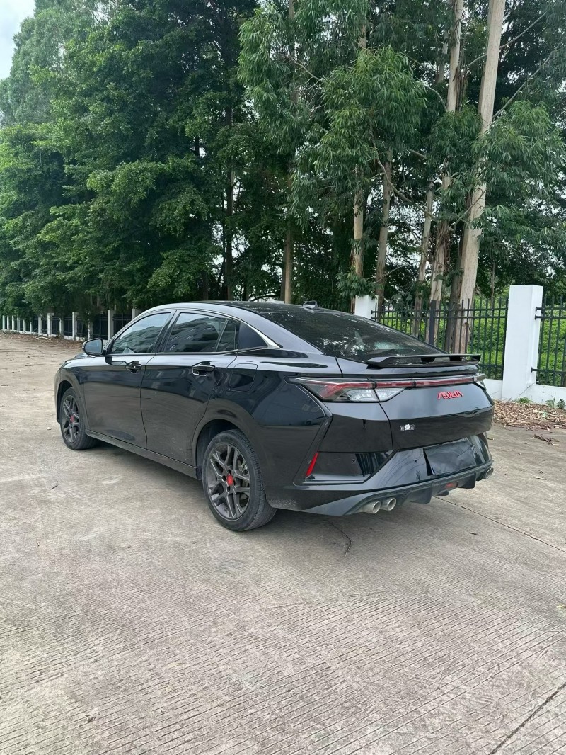 厦门22年东风奕炫9