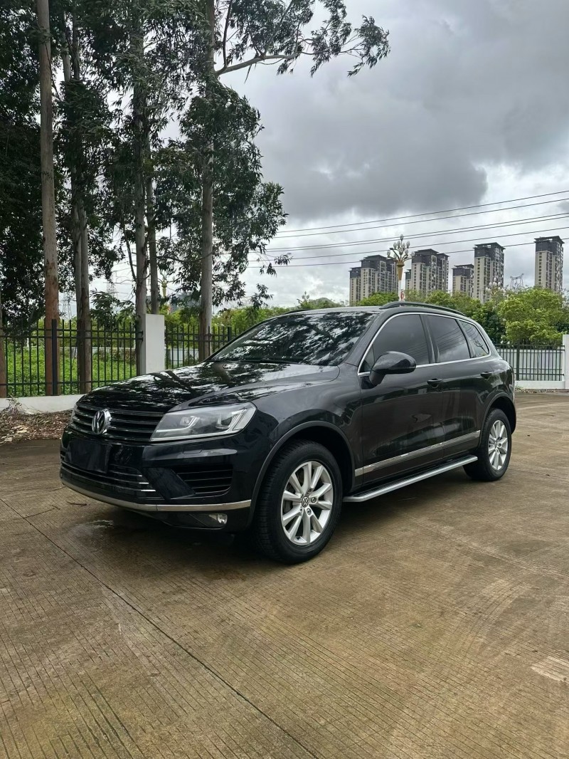 厦门16年大众途锐2