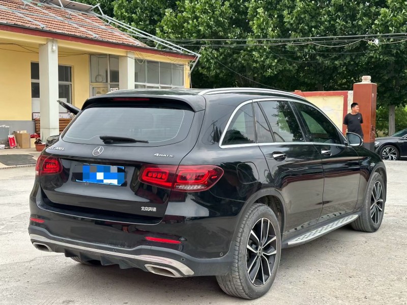 淄博21年奔驰GLC7