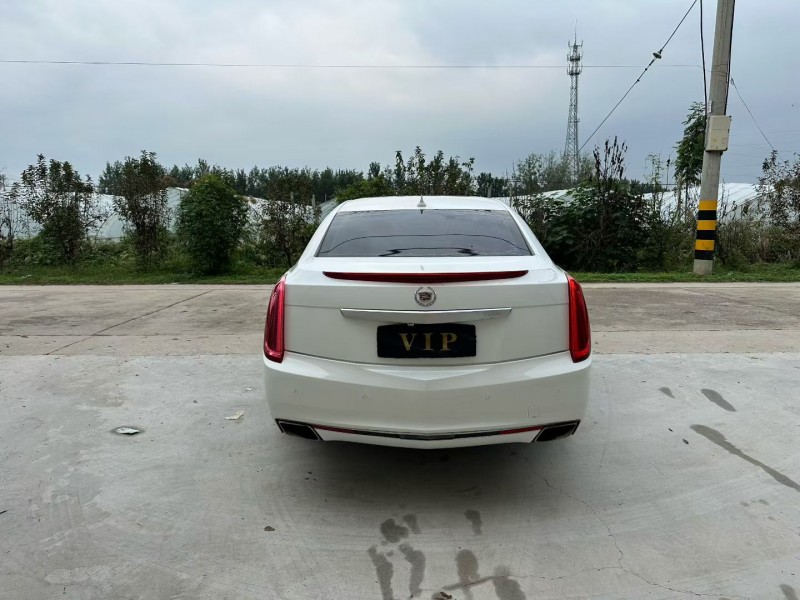 徐州14年凯迪拉克XTS9