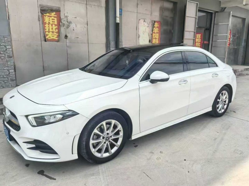 保定21年奔驰A2
