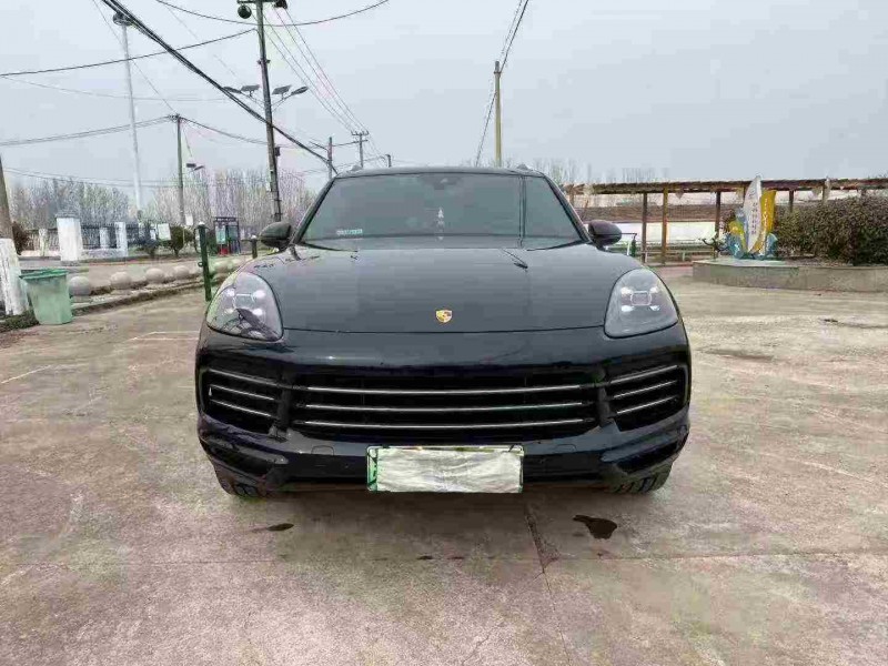 徐州19年保时捷卡宴1