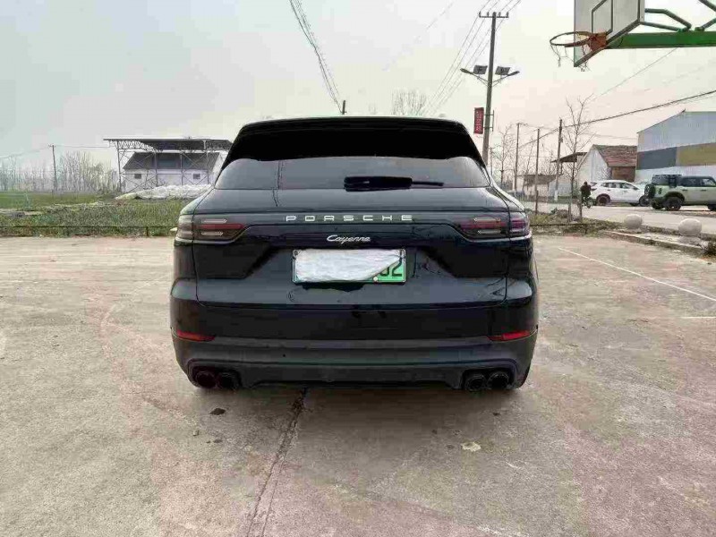 徐州19年保时捷卡宴6