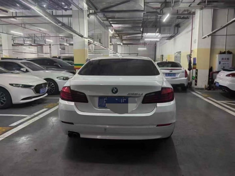 重庆12年宝马5系6