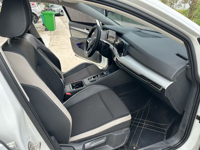 徐州23年大众高尔夫8