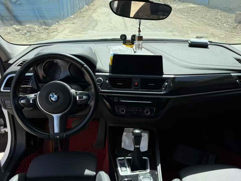 郑州19年宝马1系9