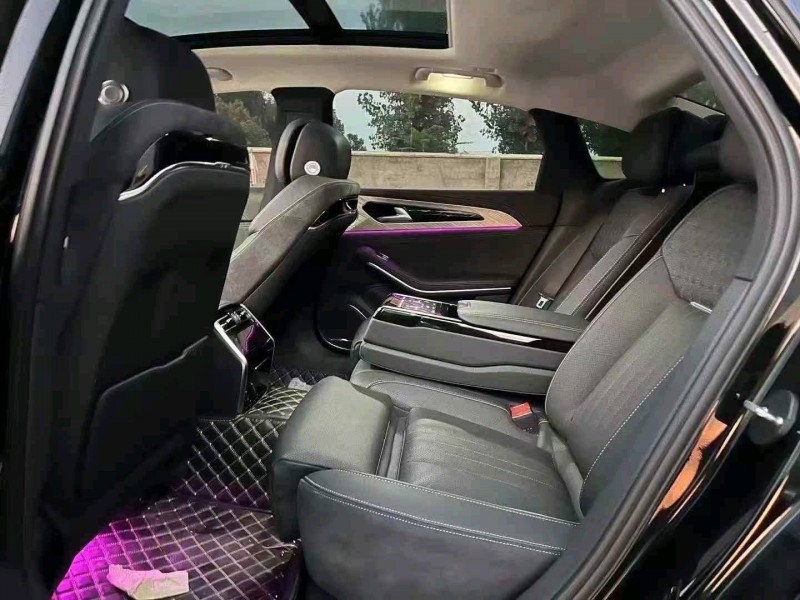 淄博23年红旗H96