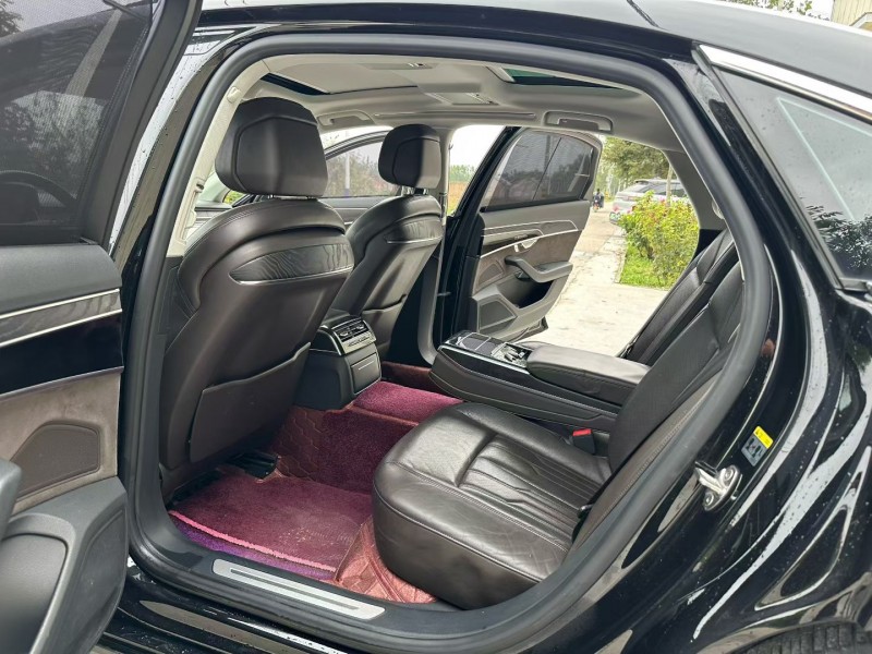 徐州20年奥迪A8L6