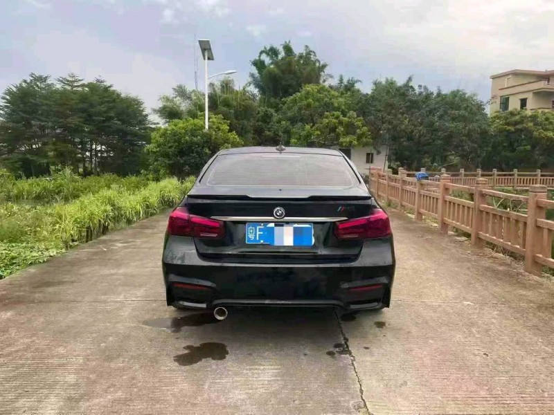 中山13年宝马3系7