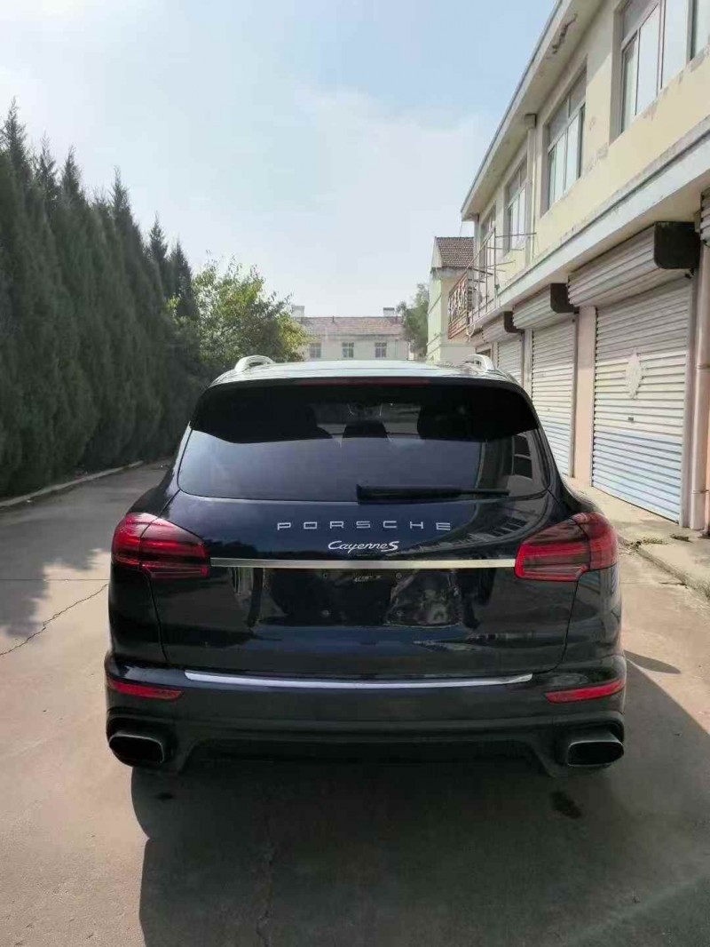 青岛15年保时捷卡宴7