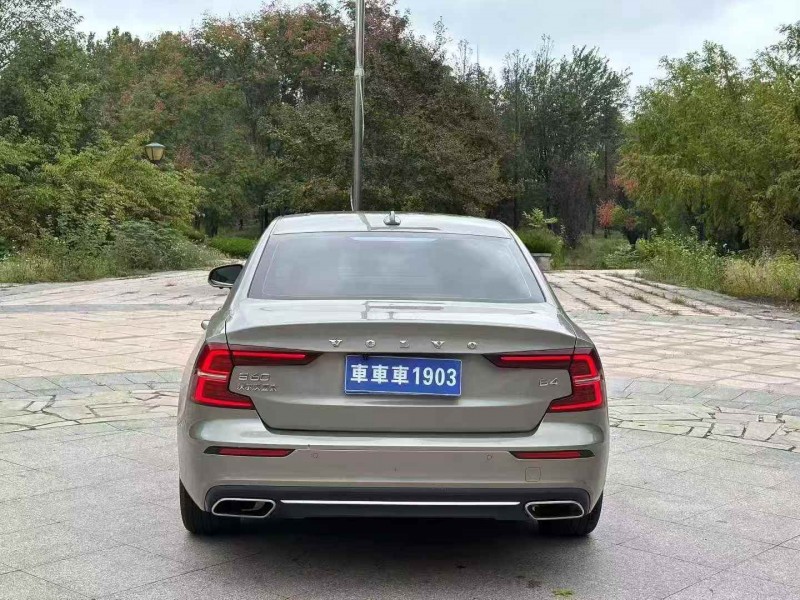 东营21年沃尔沃S60L9