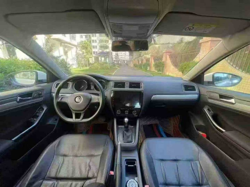 佛山19年大众速腾4