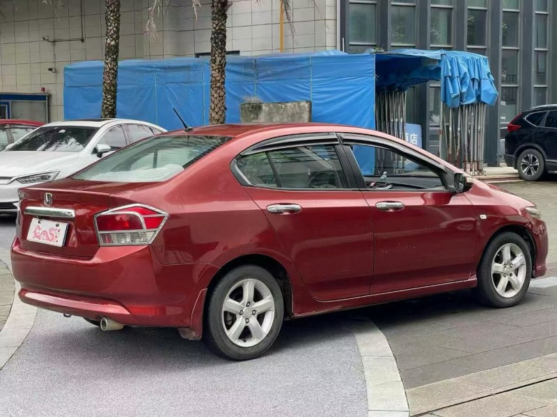 佛山10年本田锋范8