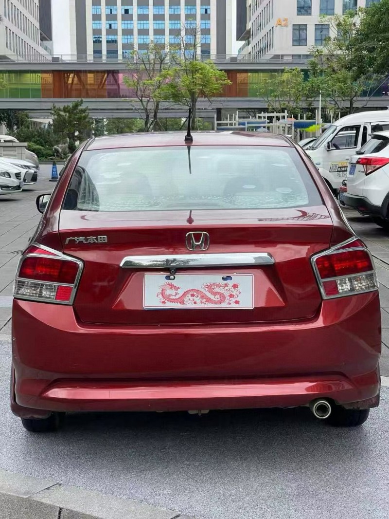 佛山10年本田锋范9