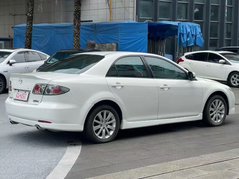 佛山13年马自达68