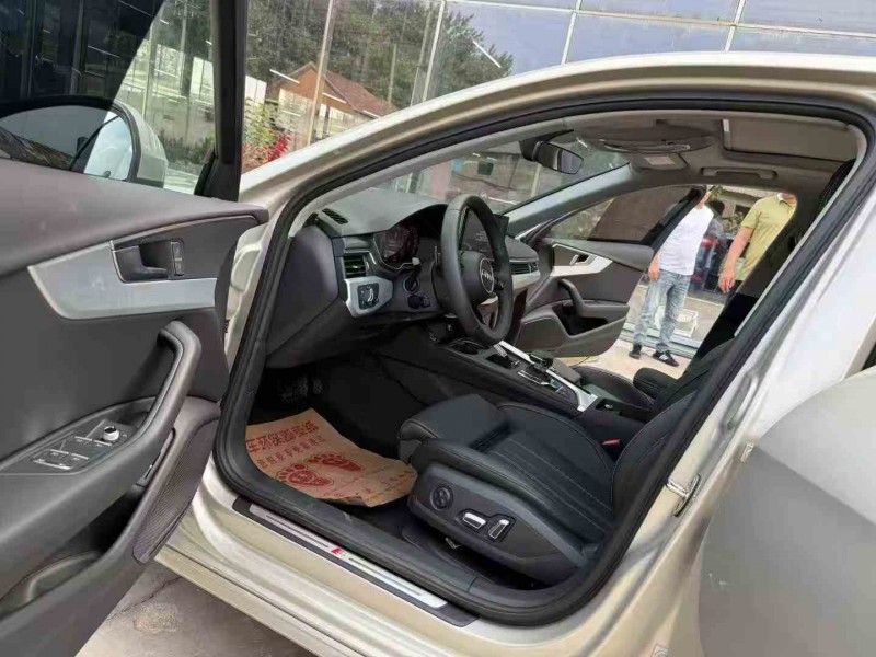 徐州24年奥迪A4L4