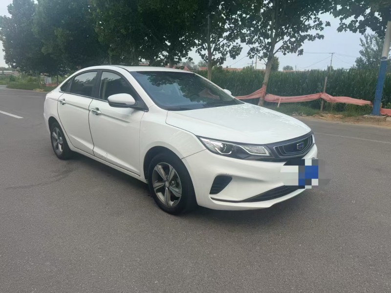 滨州18年吉利帝豪3