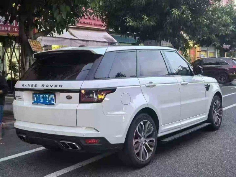 三明14年路虎揽胜运动8