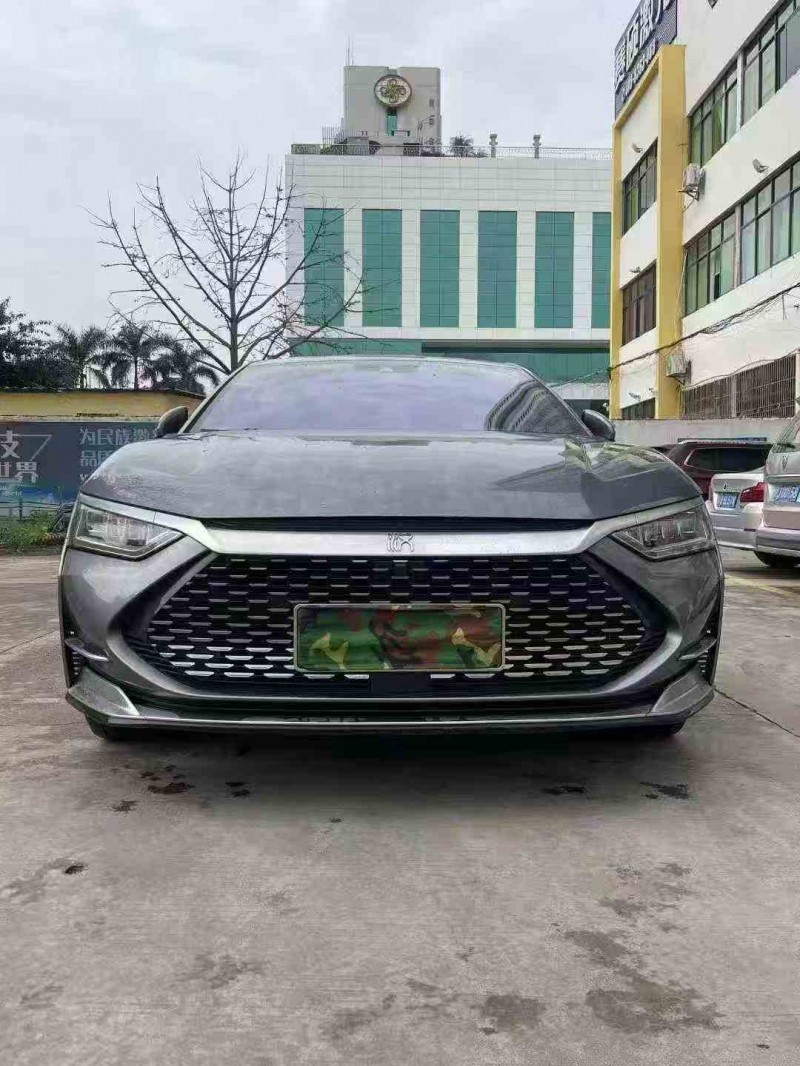 汕头21年比亚迪汉1