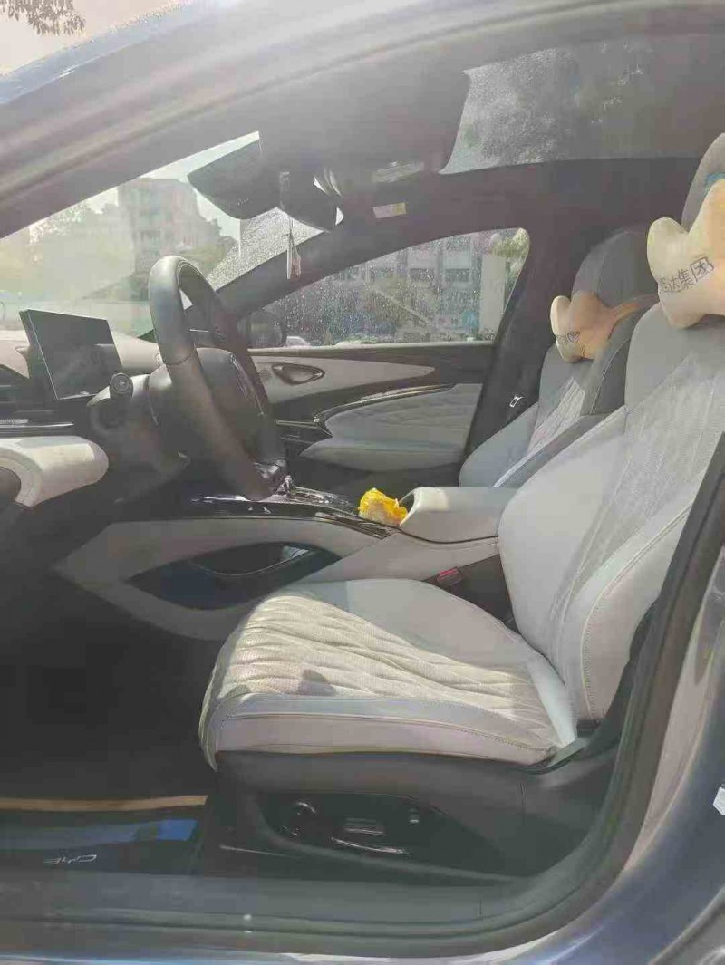 江门23年比亚迪海豹4