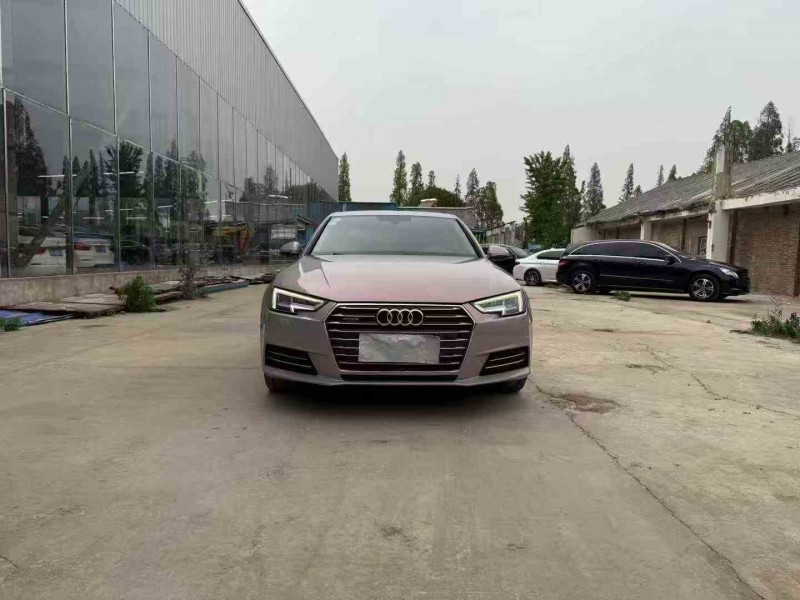 徐州17年奥迪A4L1