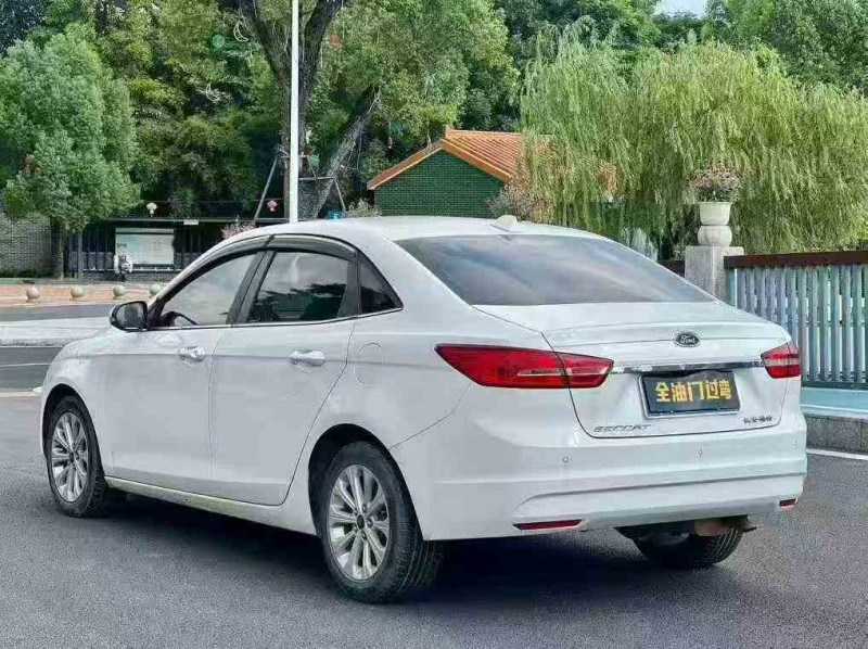 汕头18年福特福睿斯9