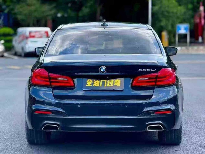 韶关17年宝马5系9