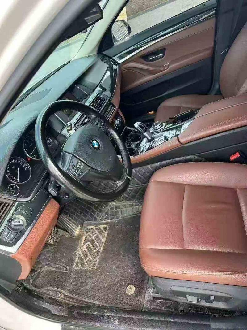 青岛16年宝马5系6