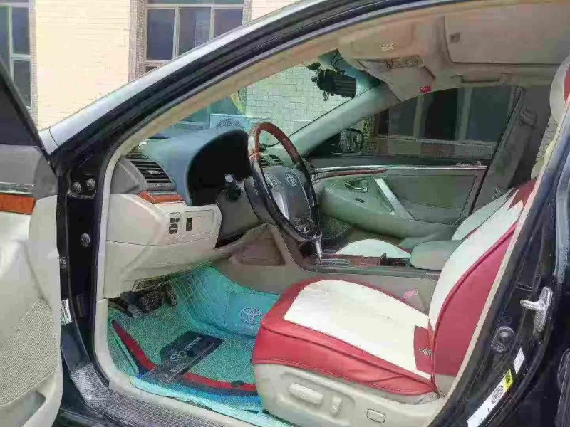 佛山08年丰田凯美瑞5