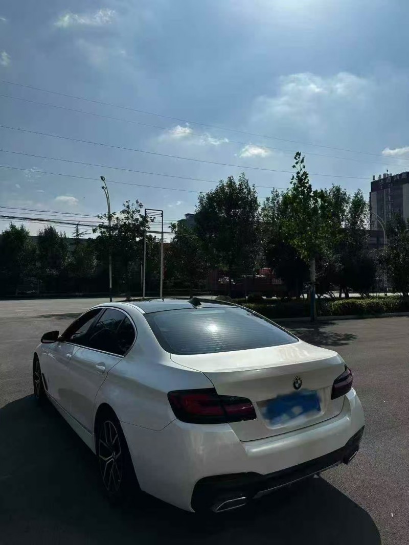 青岛16年宝马5系5